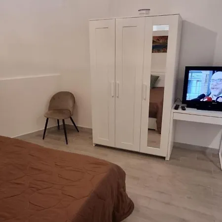 Loft Crispi Барі